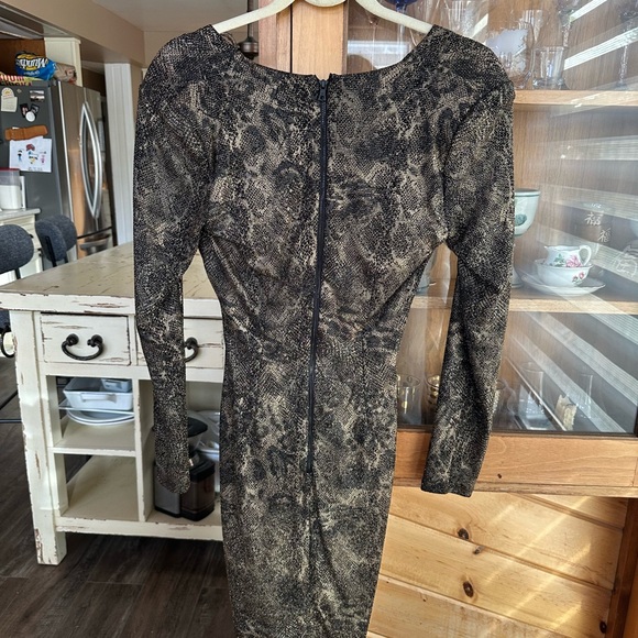 Alice and Olivia mini dress NWT - Picture 4 of 10